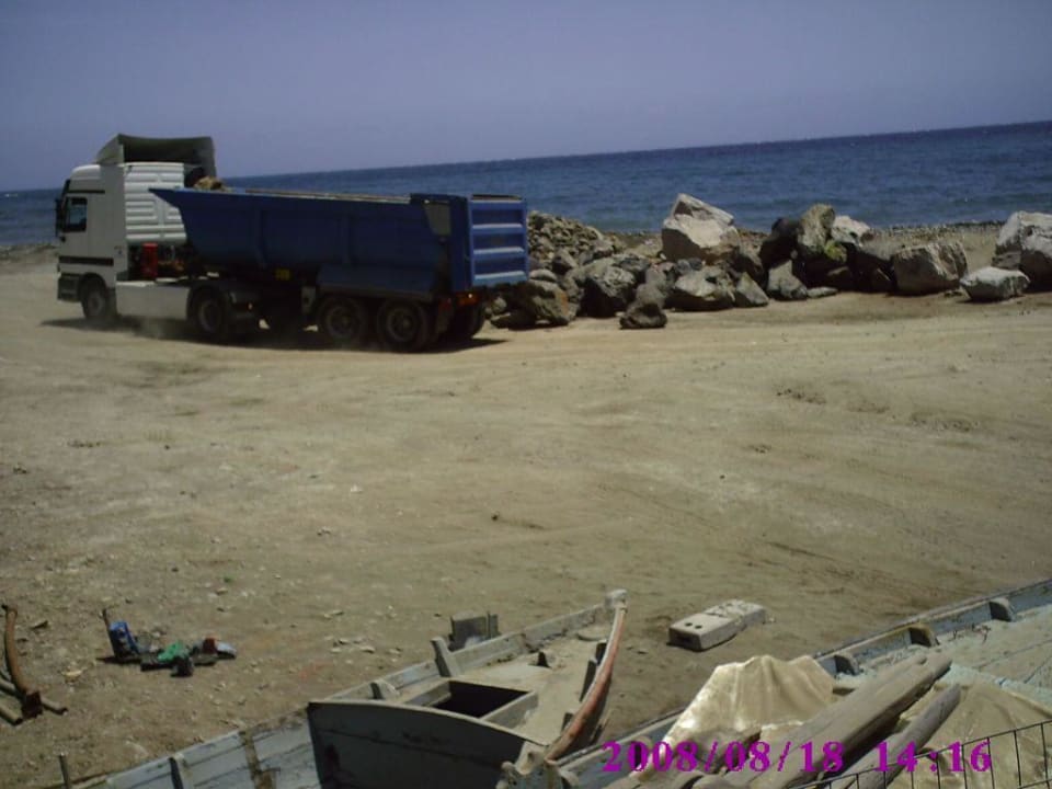 LKW am strand Hotel Europalace