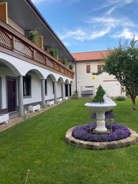 Gartenanlage Gästehaus Zur Wiederkehr Strudler