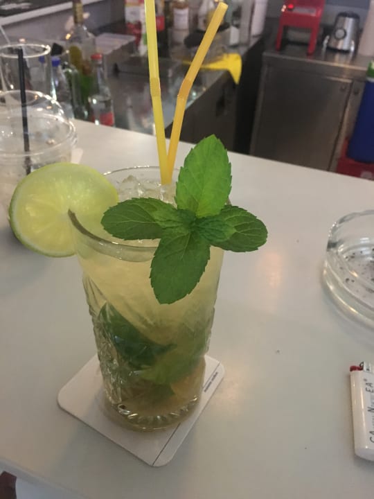 Restaurant HARPIN Happy Days Beach Hotel