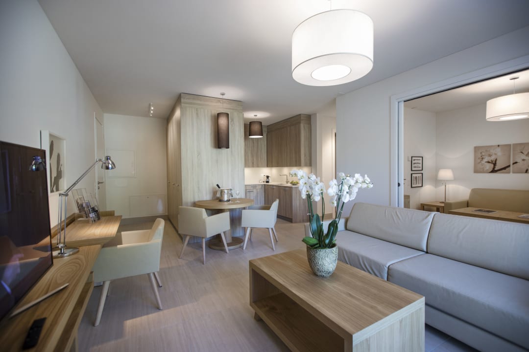 Zimmer Delta Resort Apartments