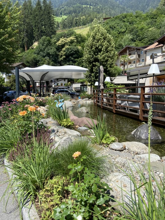 Gartenanlage Quellenhof Luxury Resort Passeier