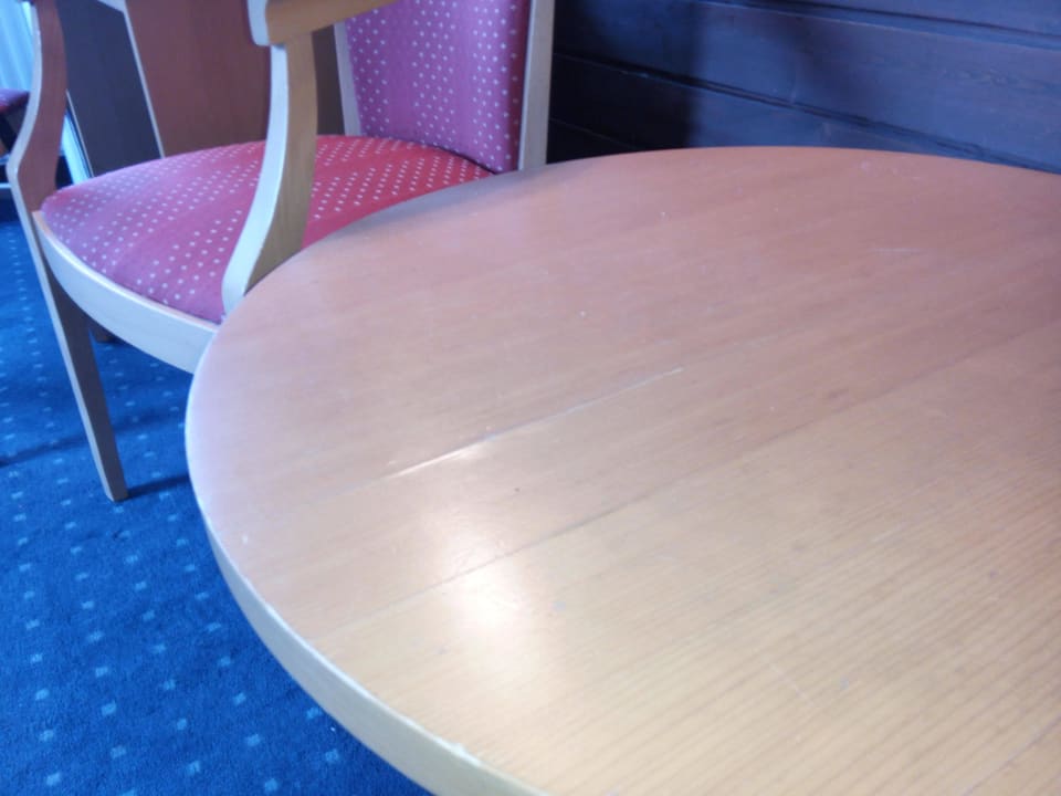 Der Wohnzimmertisch Jungfrau Lodge, Swiss Mountain Hotel