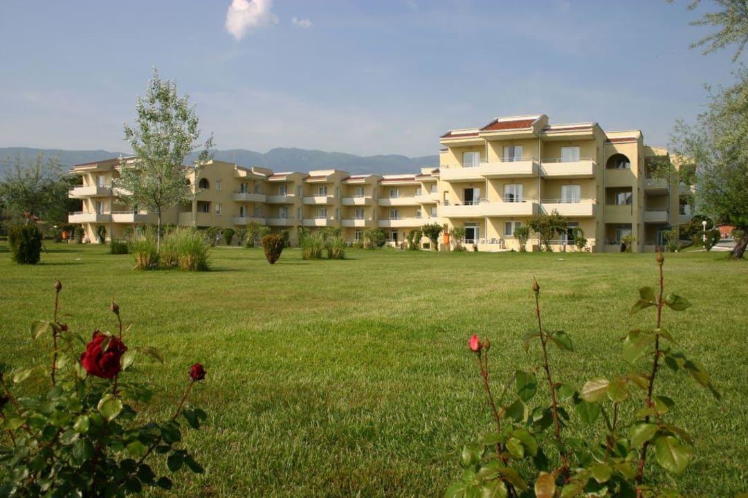 Gartenanlage alltoura Club Hotel Poseidon Palace