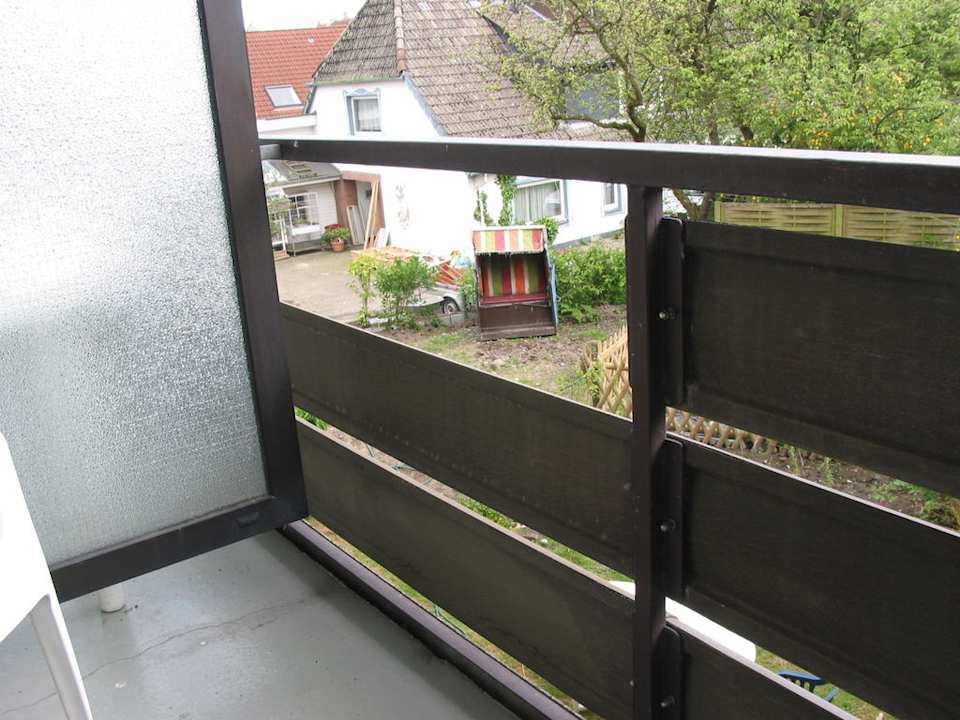 Vernachlässigter Balkon Seehotel Dock