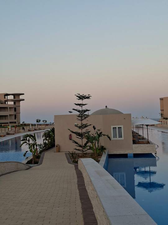 Zimmer Diamond Beach by Pearl Resort