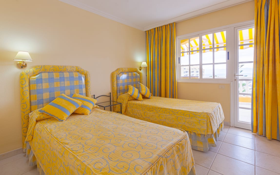 Zimmer El Marques Palace Apartments