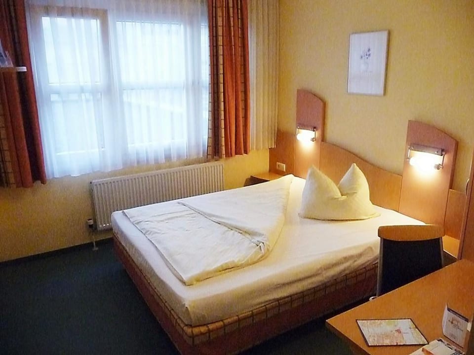 Zimmer 28 City Hotel Kurfürst Balduin