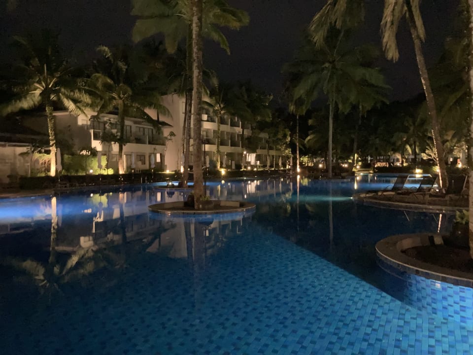 Pool X10 Khaolak Resort