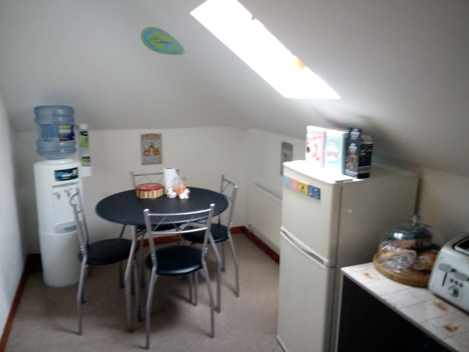 Sonstiges The River House Hostel