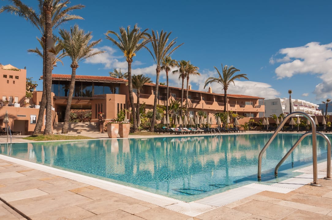 Pool Hotel Guadalmina, managed by Barceló