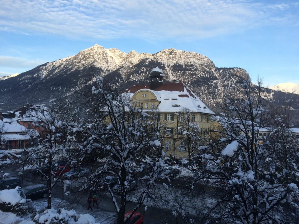 View of train station square from the window of th Hotel Vier Jahreszeiten