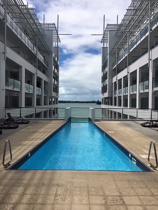 Pool Hilton Auckland