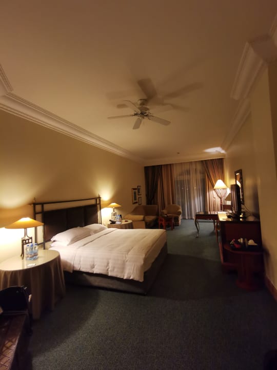 Zimmer Grand Hyatt Muscat