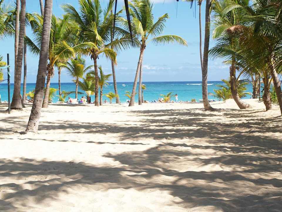 Hoteleigener Strand Hotel Riu Bambu