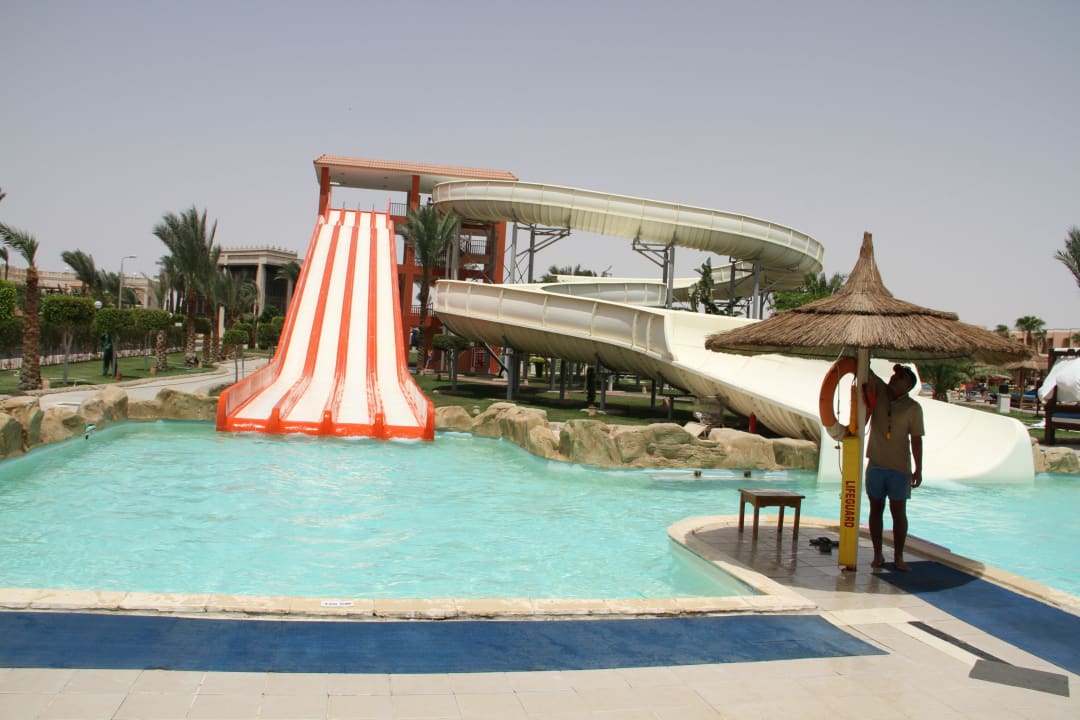 . Beach Albatros Resort