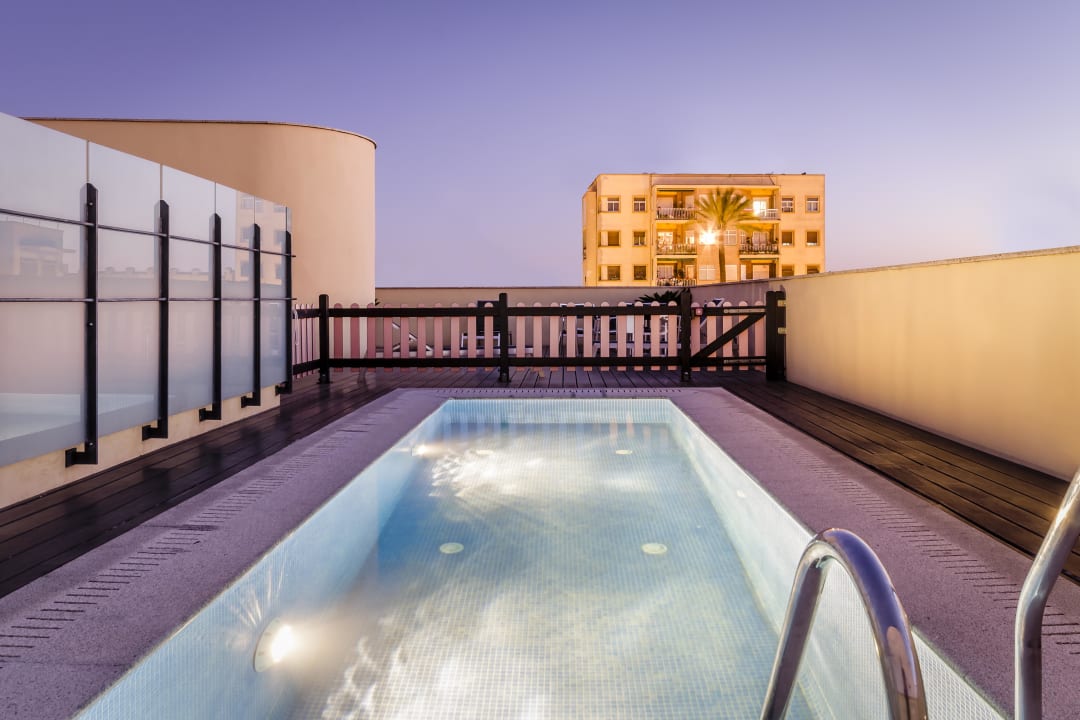 Pool Eurostars Asta Regia