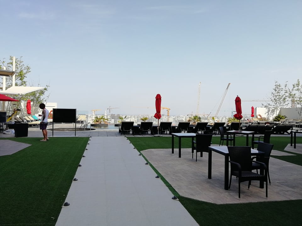 Gastro The Tower Plaza Hotel Dubai