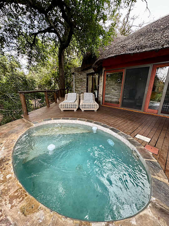 Außenansicht Hotel Tintswalo Safari Lodge