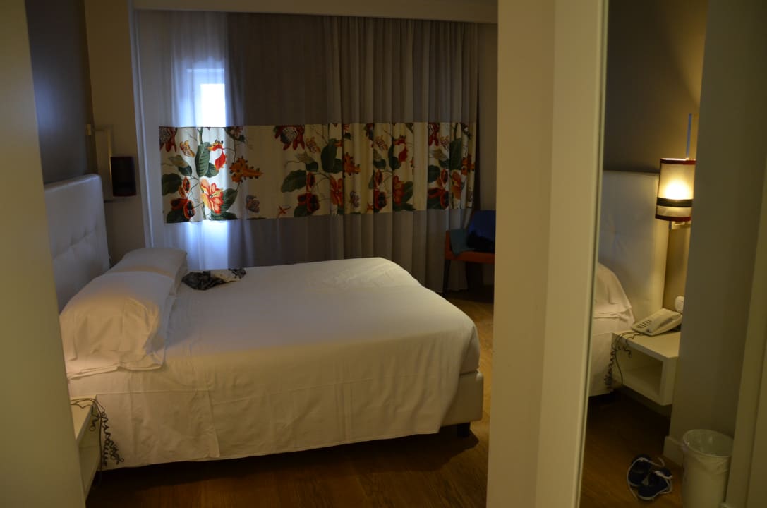Zimmer Hotel Caravel