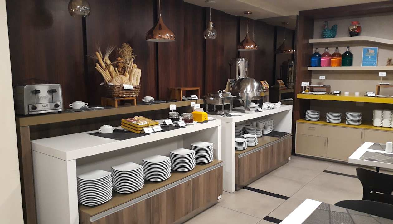 Gastro Arawi Miraflores Express