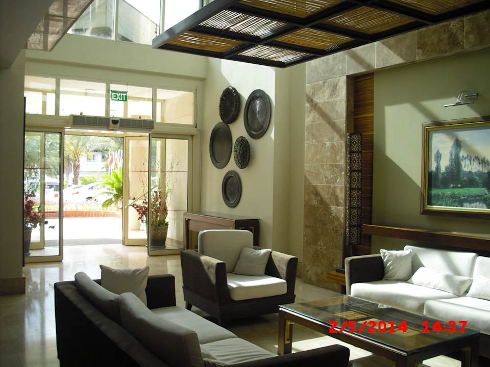 Eingang Armas Gül Beach