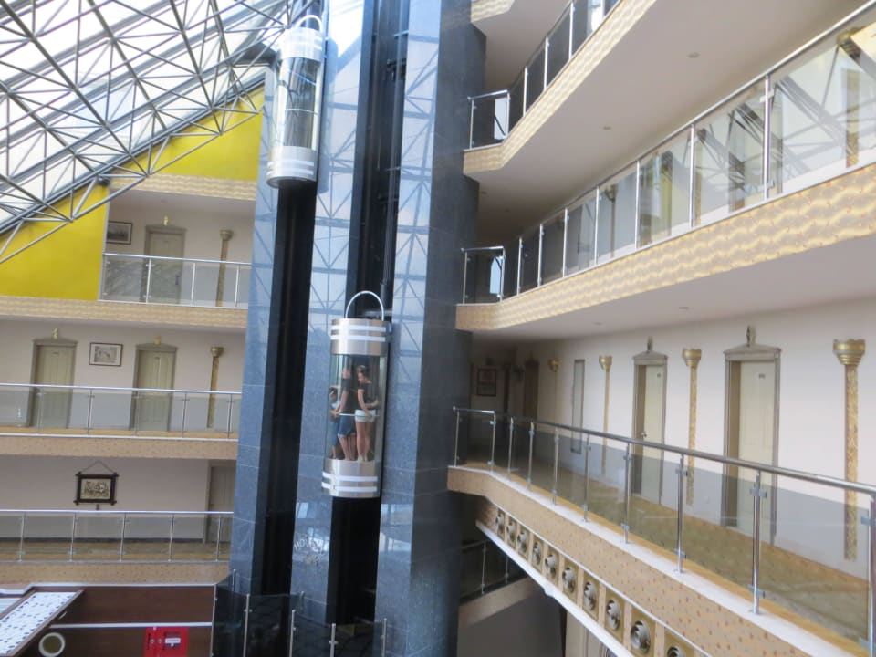 Looby Holiday Park Resort