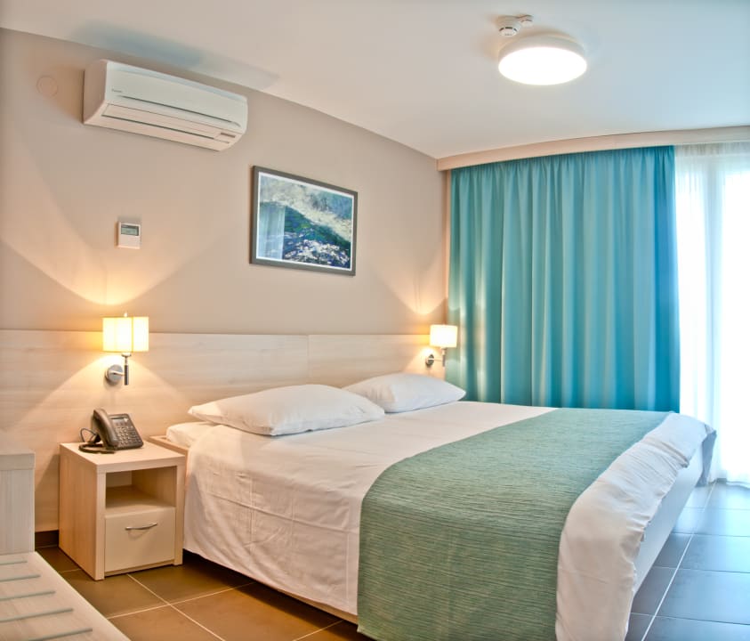 Zimmer Lopar Family Hotel