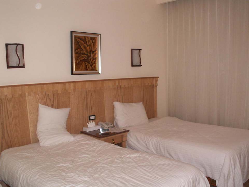 Zimmer Betten kann man zusammenschieben Pickalbatros Alf Leila Wa Leila Resort - Neverland Hurghada