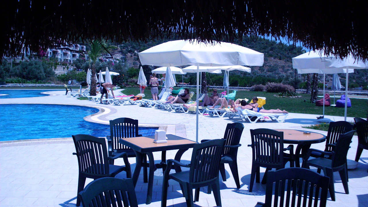 Pool bar Corendon İassos Modern Hotel
