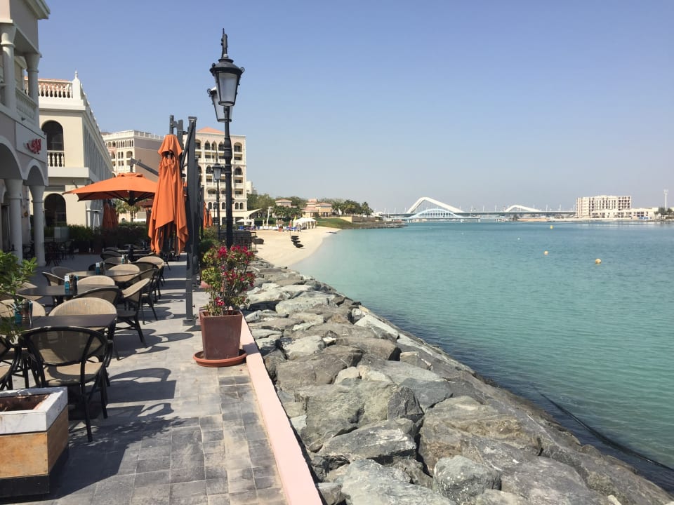Gastro The Ritz-Carlton Abu Dhabi Grand Canal