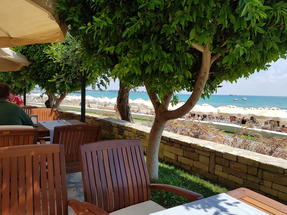 Gastro Melas Resort Hotel