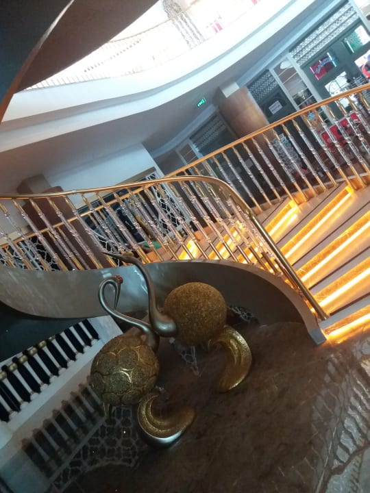 Lobby Dream World Aqua Hotel