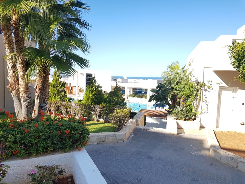 Gartenanlage Grand Hotel Holiday Resort