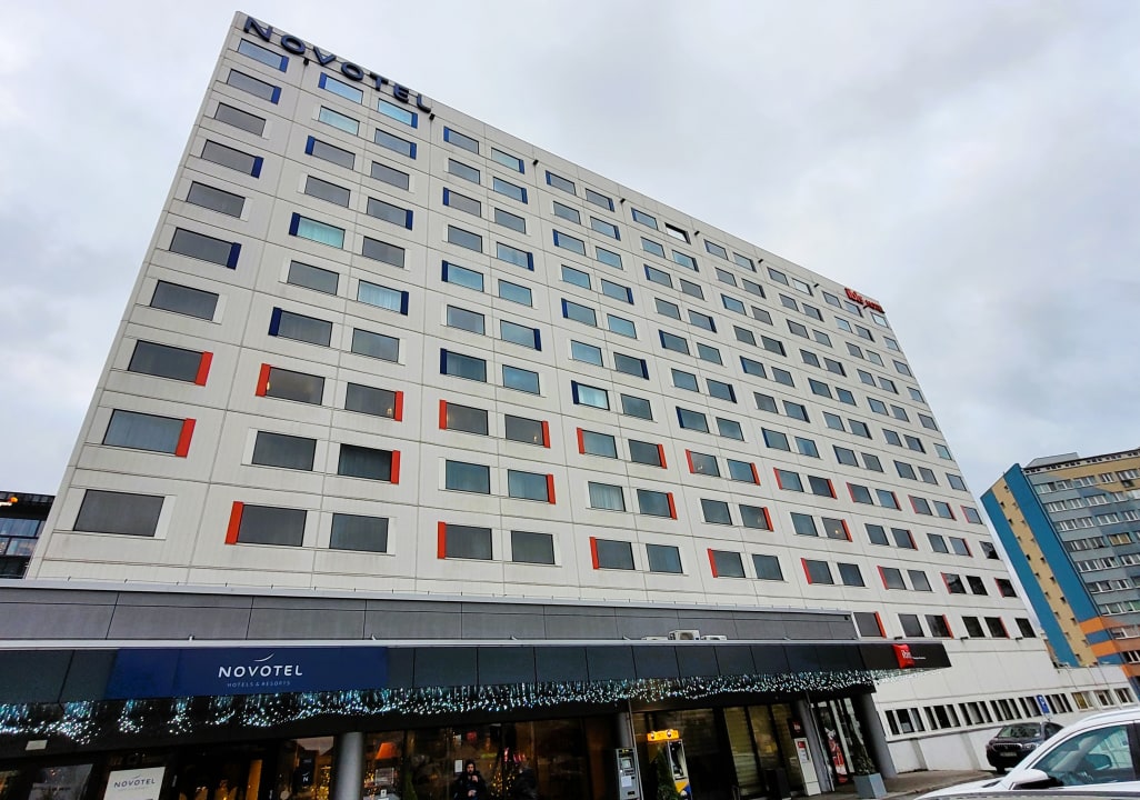 Außenansicht Novotel Wrocław Centrum