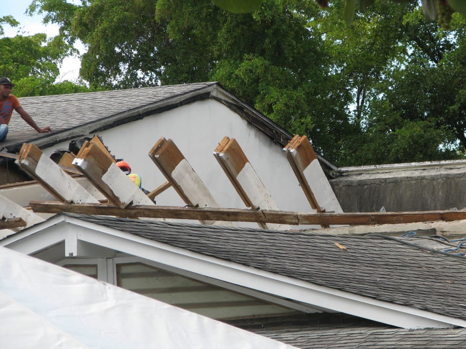 Dacheinsturz Restaurant 19.10.2015 Bahia Principe Grand El Portillo