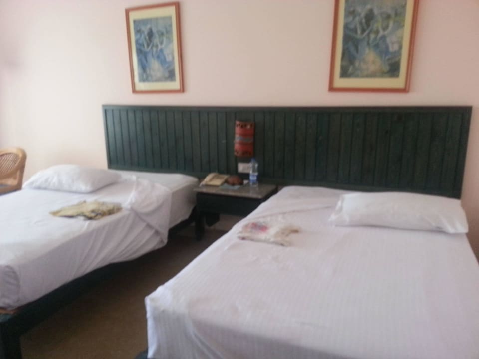 2 große Betten Palm Beach Resort