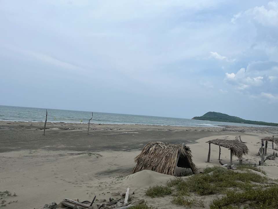 Strand Tambo Marina Eco Hostal