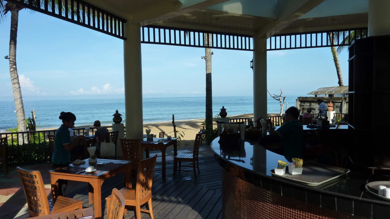 Restaurant-Pavillion  Khao Lak Sunset Resort