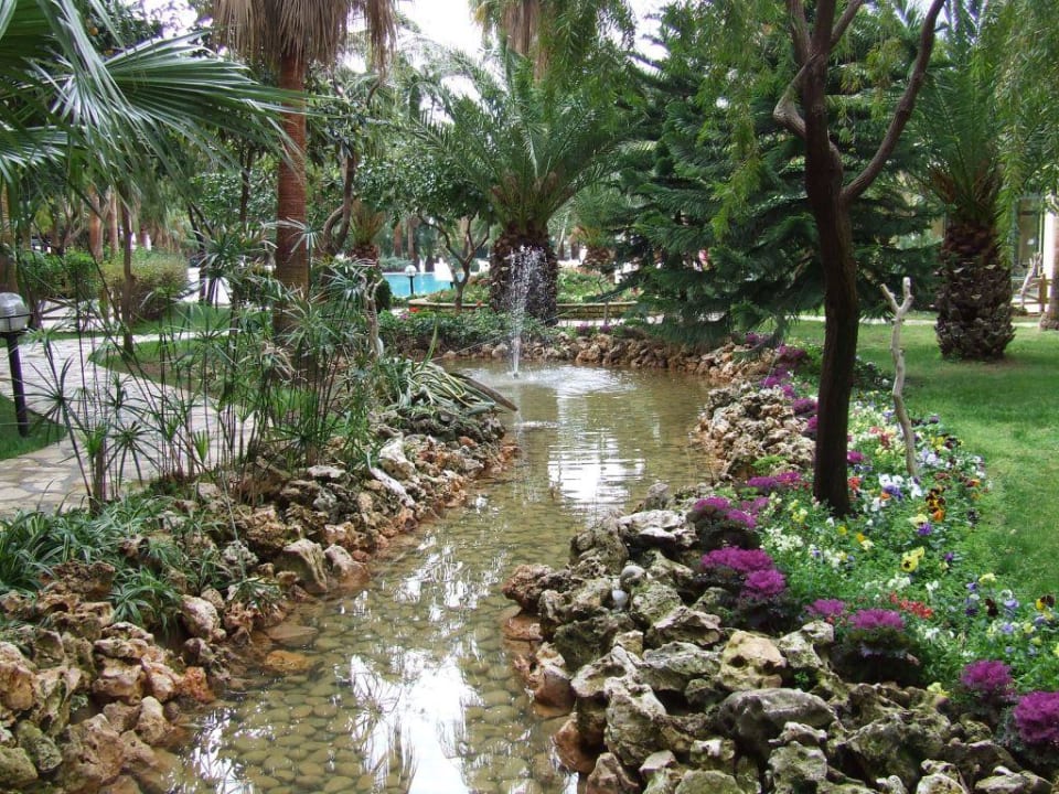 Innenhof Hotel Meryan