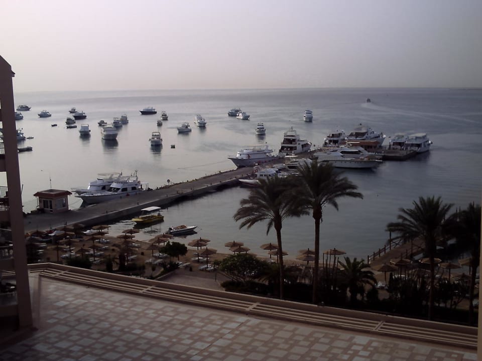 Blick vom Balkon, morgens um 6 Uhr Marriott Hurghada Beach Resort
