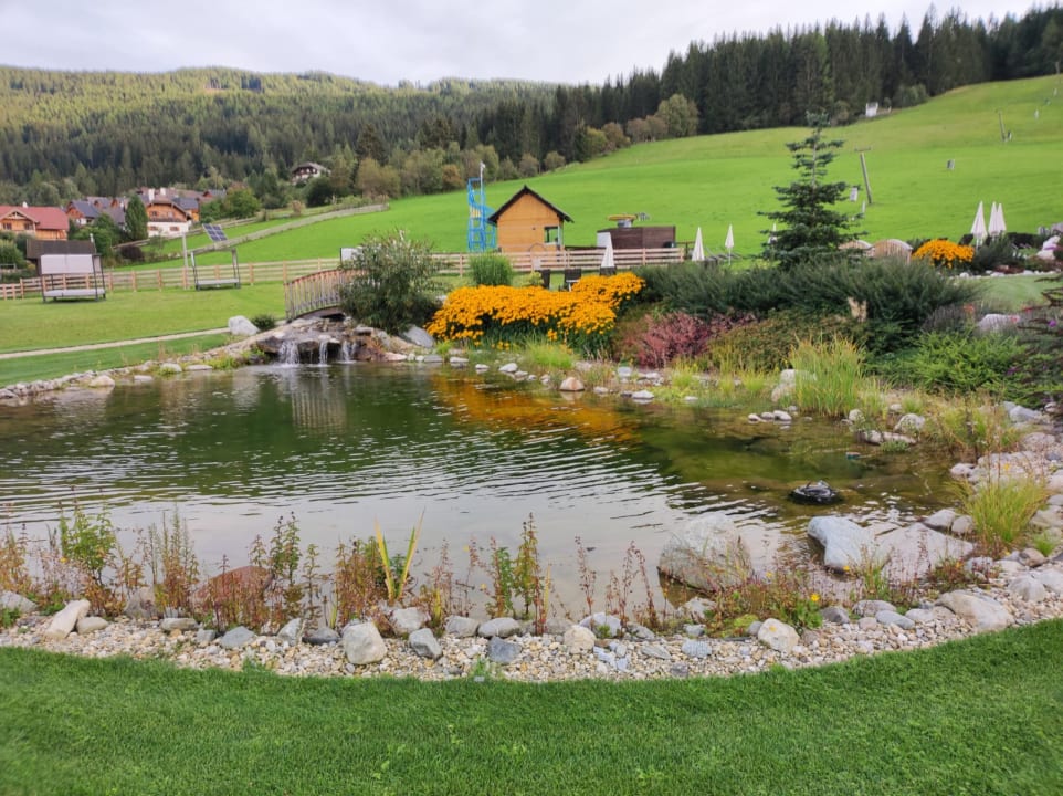 Gartenanlage ALMGUT Mountain Wellness Hotel
