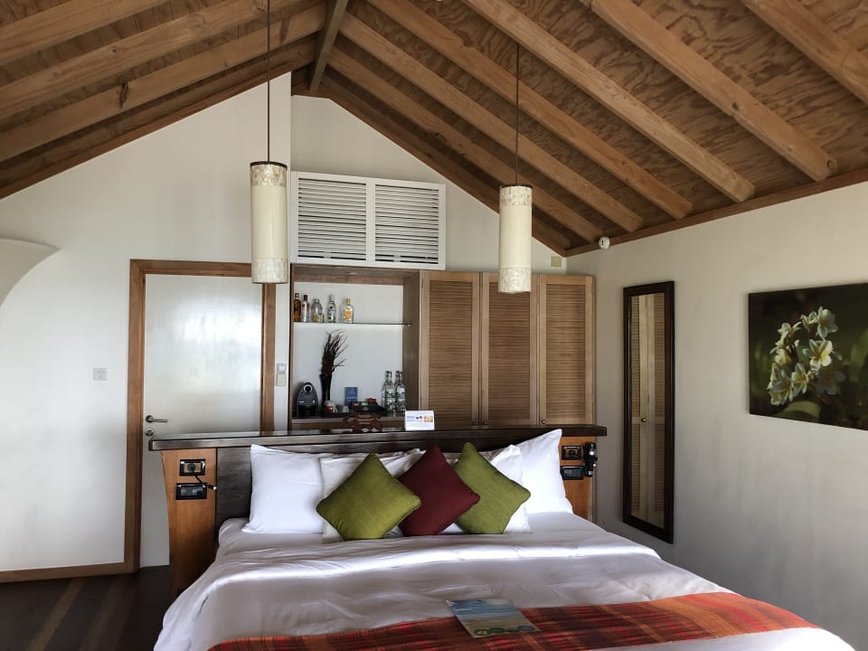 Zimmer Kuredu Island Resort & Spa