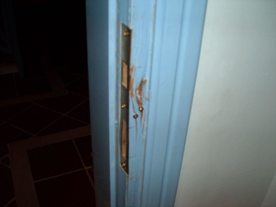 Geflickte Zimmertür Mitsis Rodos Village