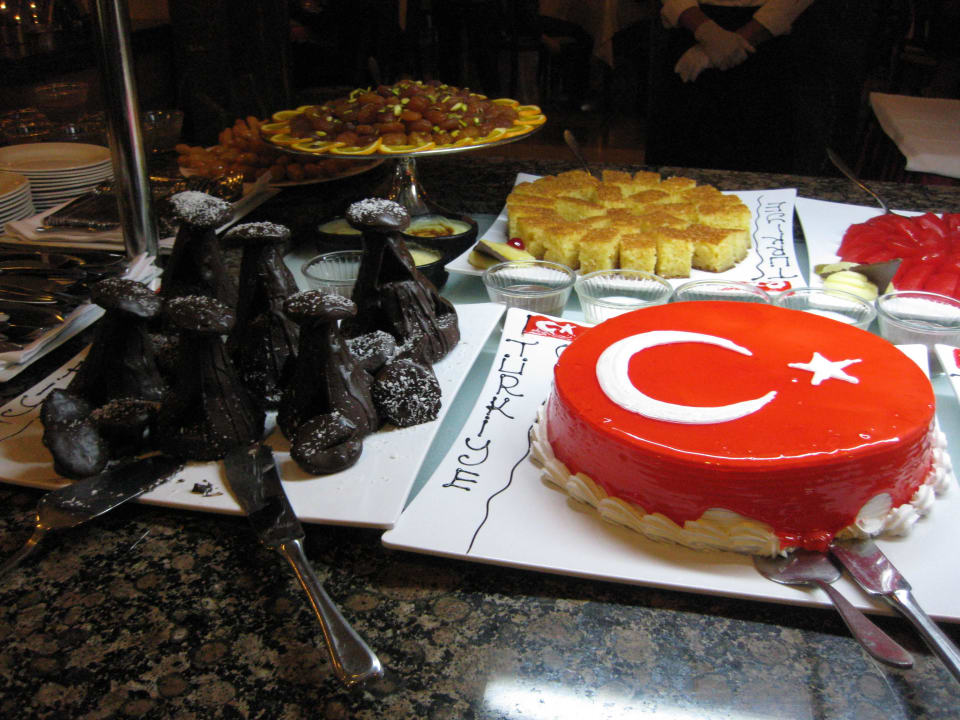 Leckerer Nachtisch Alba Queen Hotel