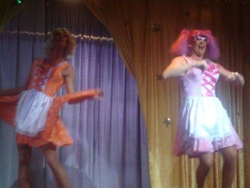 Animation Hotel Riu Oliva Beach Resort