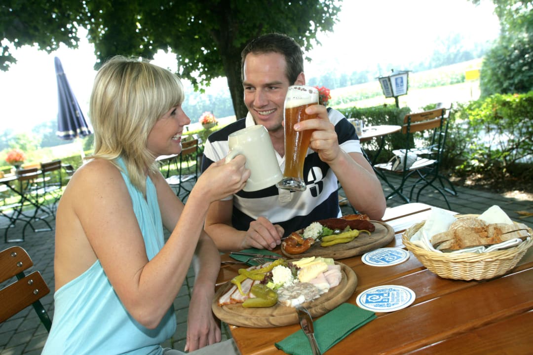 Bayerischer Biergarten im Landhotel Hotel & Restaurant Post Prienbach