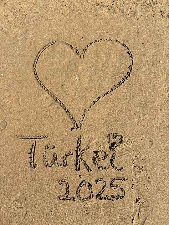 Strand Glamour Resort & Spa