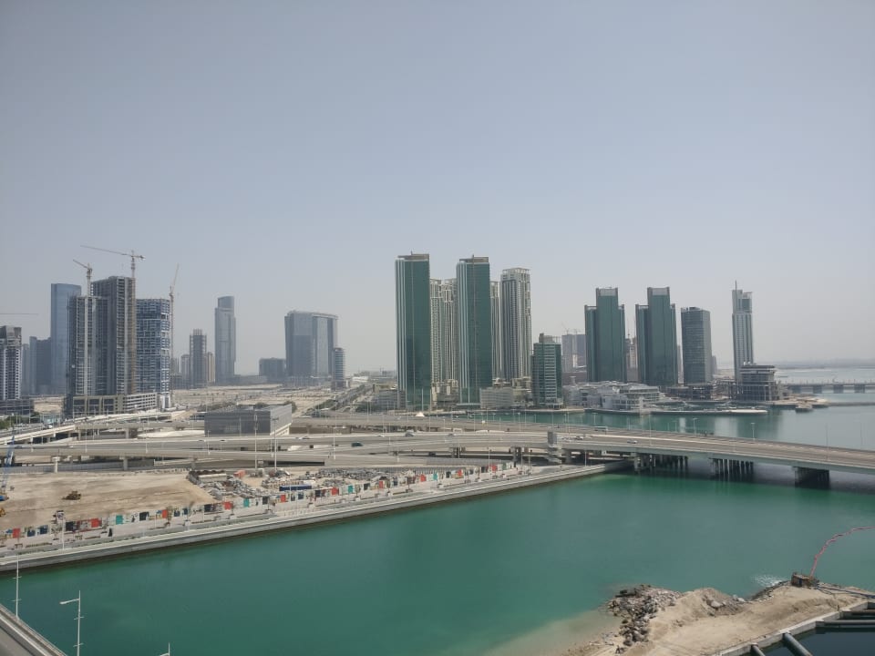 Ausblick Beach Rotana - Residences