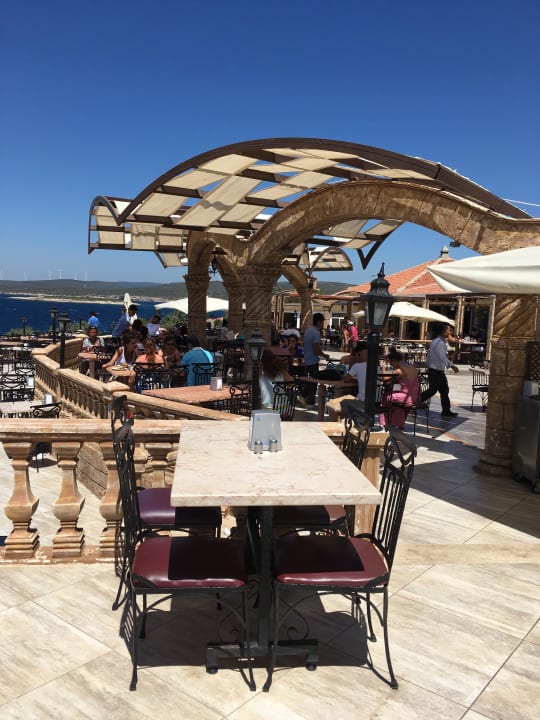 Restauraunt Club Resort Atlantis