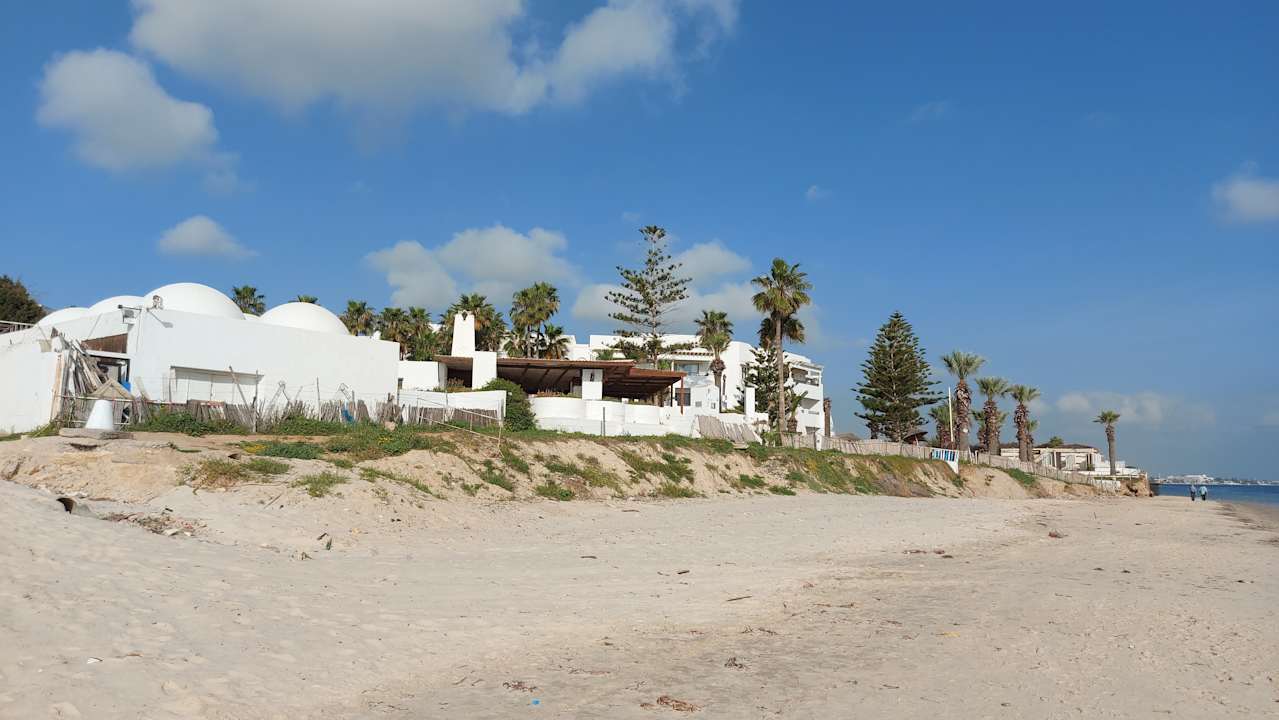 Strand Marhaba Royal Salem